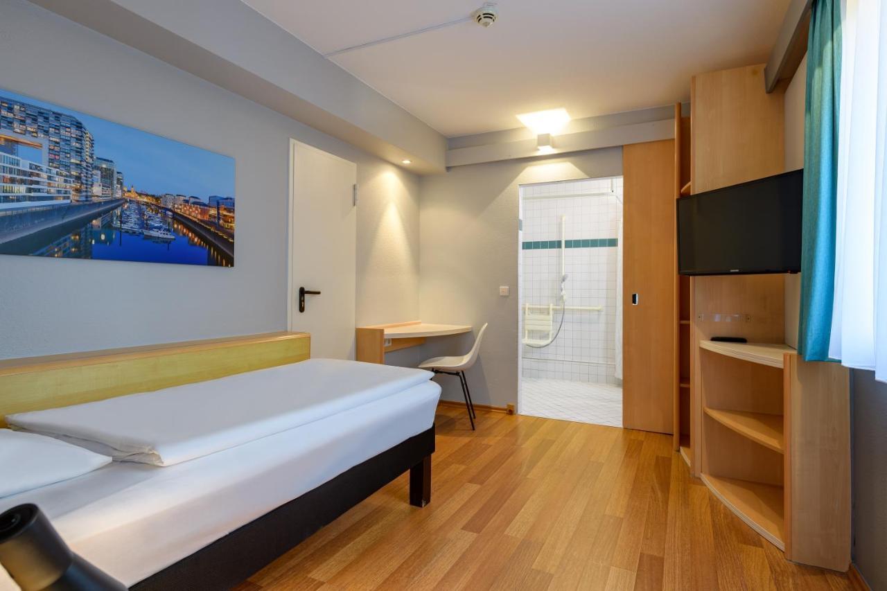 Ibis Koeln Frechen Hotel Exterior photo